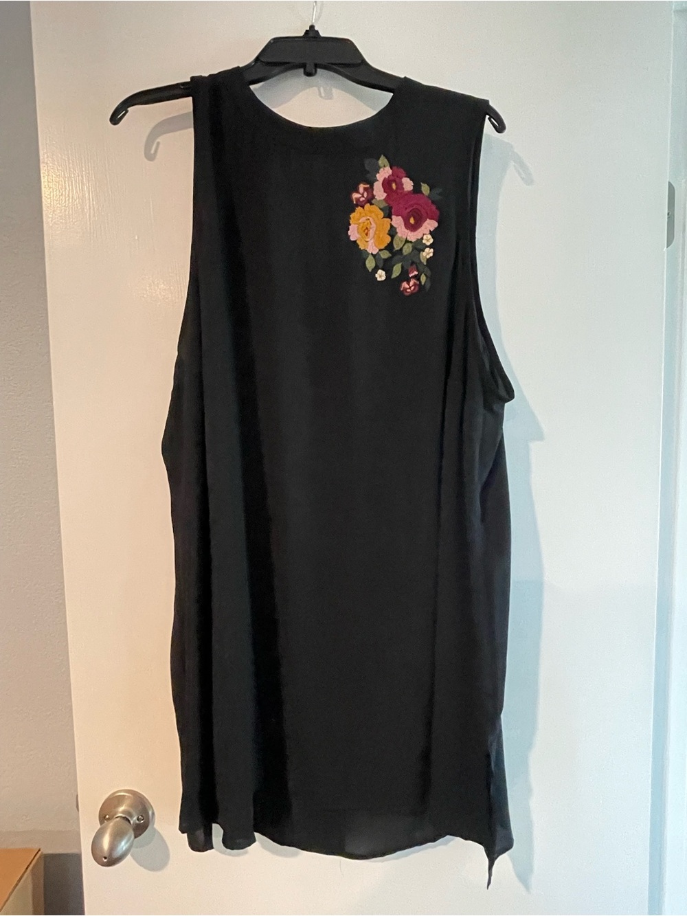 Torrid Black Sleeveless Tank with Embroidered Floral Patch